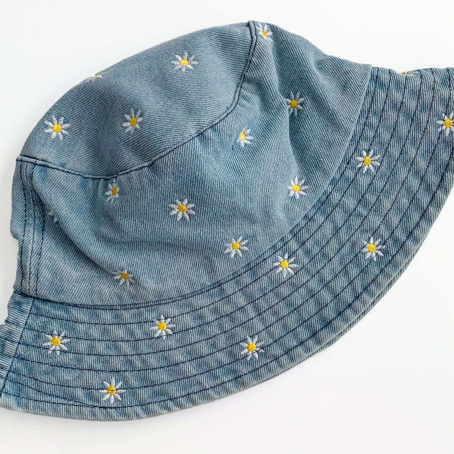 denim + daisy bucket hat