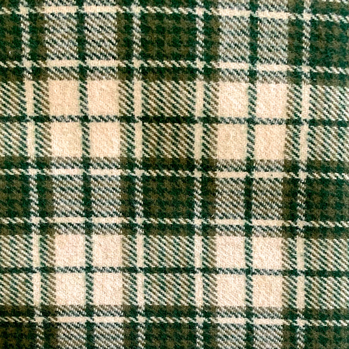 tree farm flannel classic bow