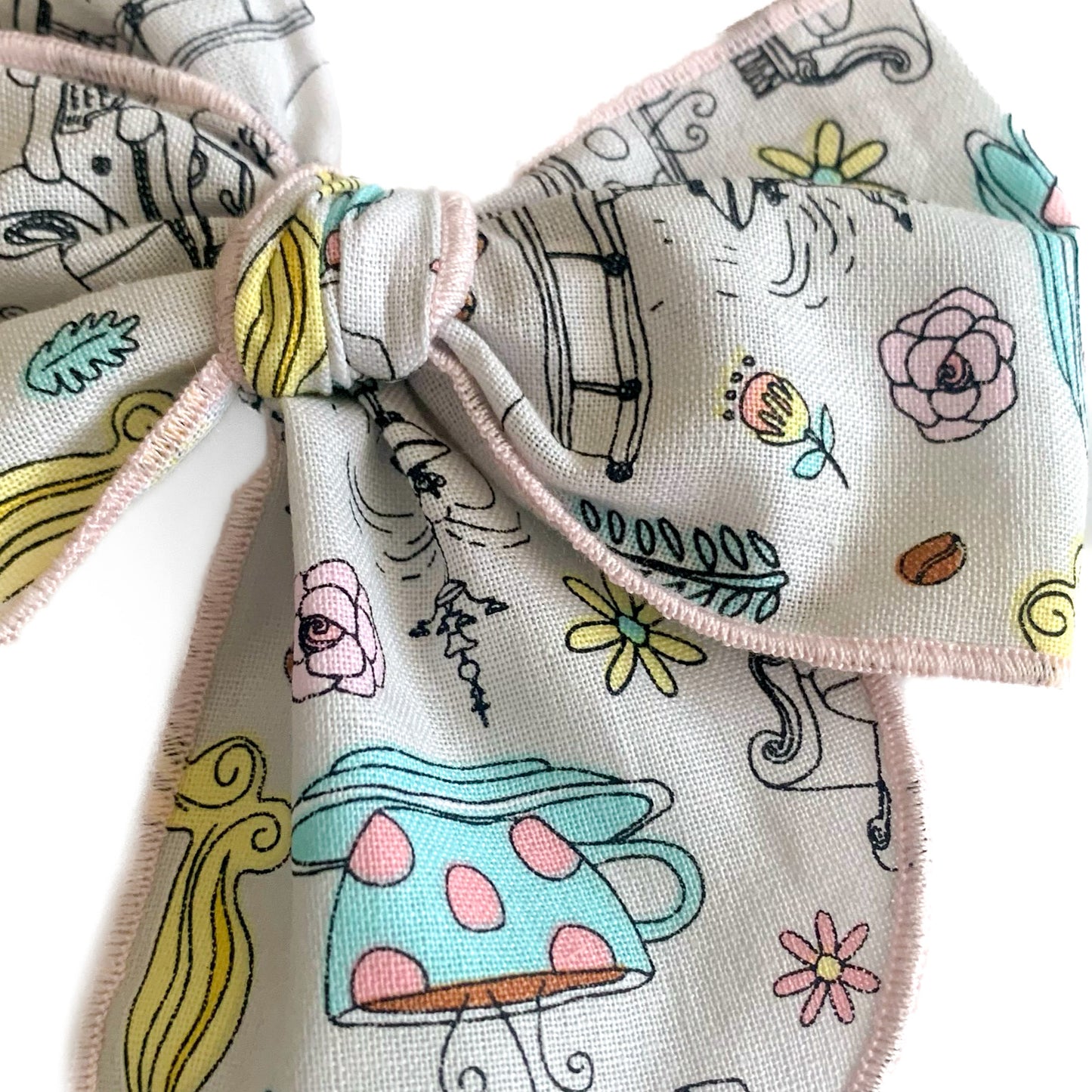 friends of friends classic bow