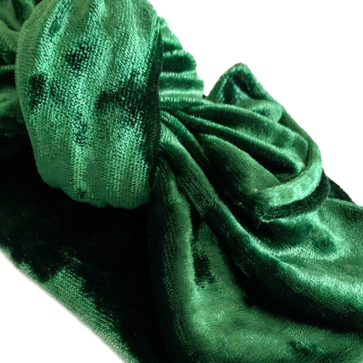 the elve’s green velvet collection